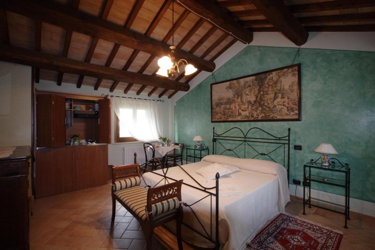 Agriturismo L'Ulivo In Fiore Spoleto Exterior foto